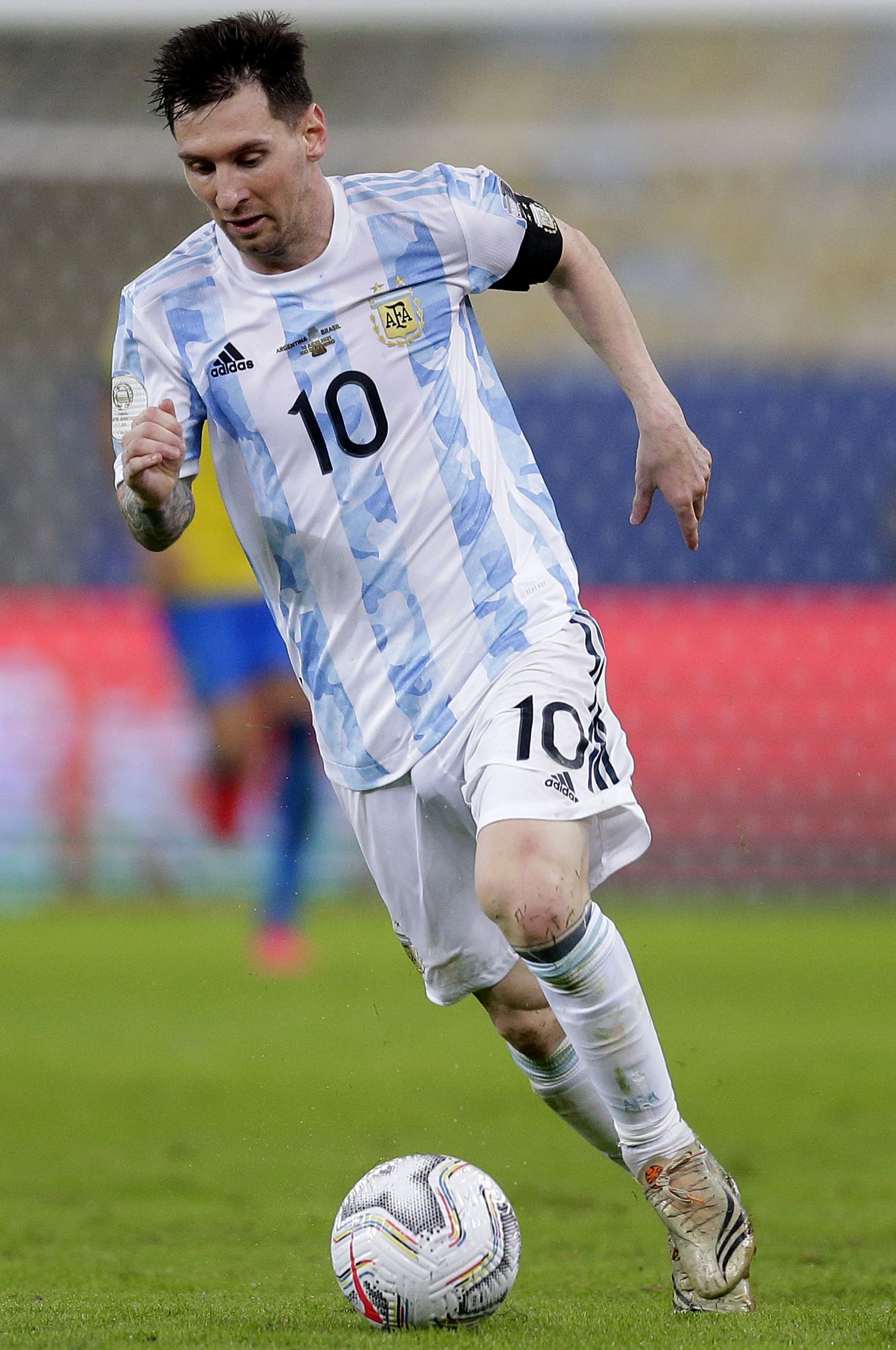 而是在对手 而是在对手